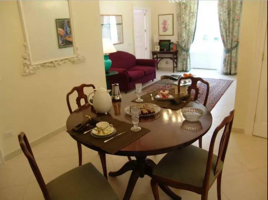 Casa Di Ida Bed & Breakfast ลอกรี ภายนอก รูปภาพ